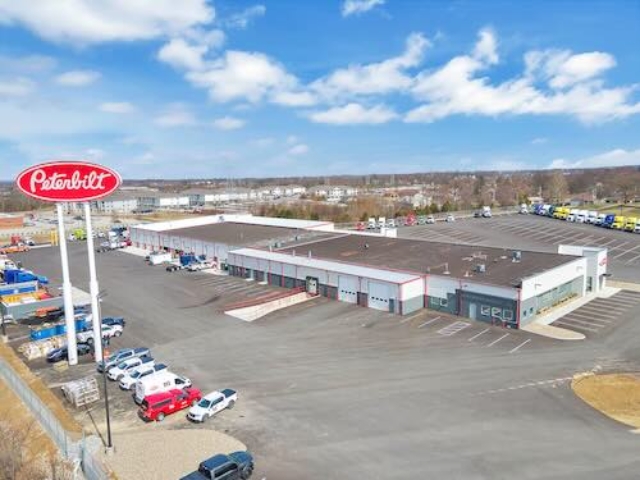 photo of Peterbuilt Louisville Exterior Aerial